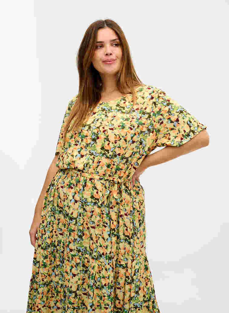 Midi-jurk met korte mouwen in viscose, Yellow Summer AOP, Model