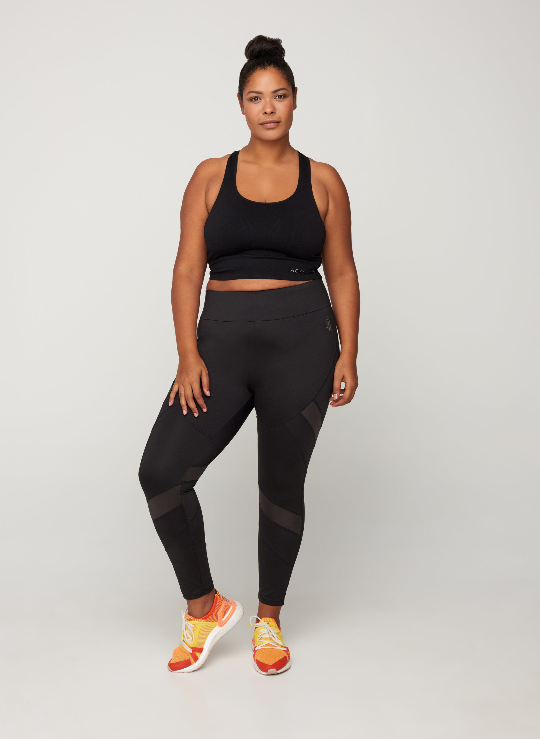 Zizzi Cropped sportlegging met mesh, Black, Model image number 2