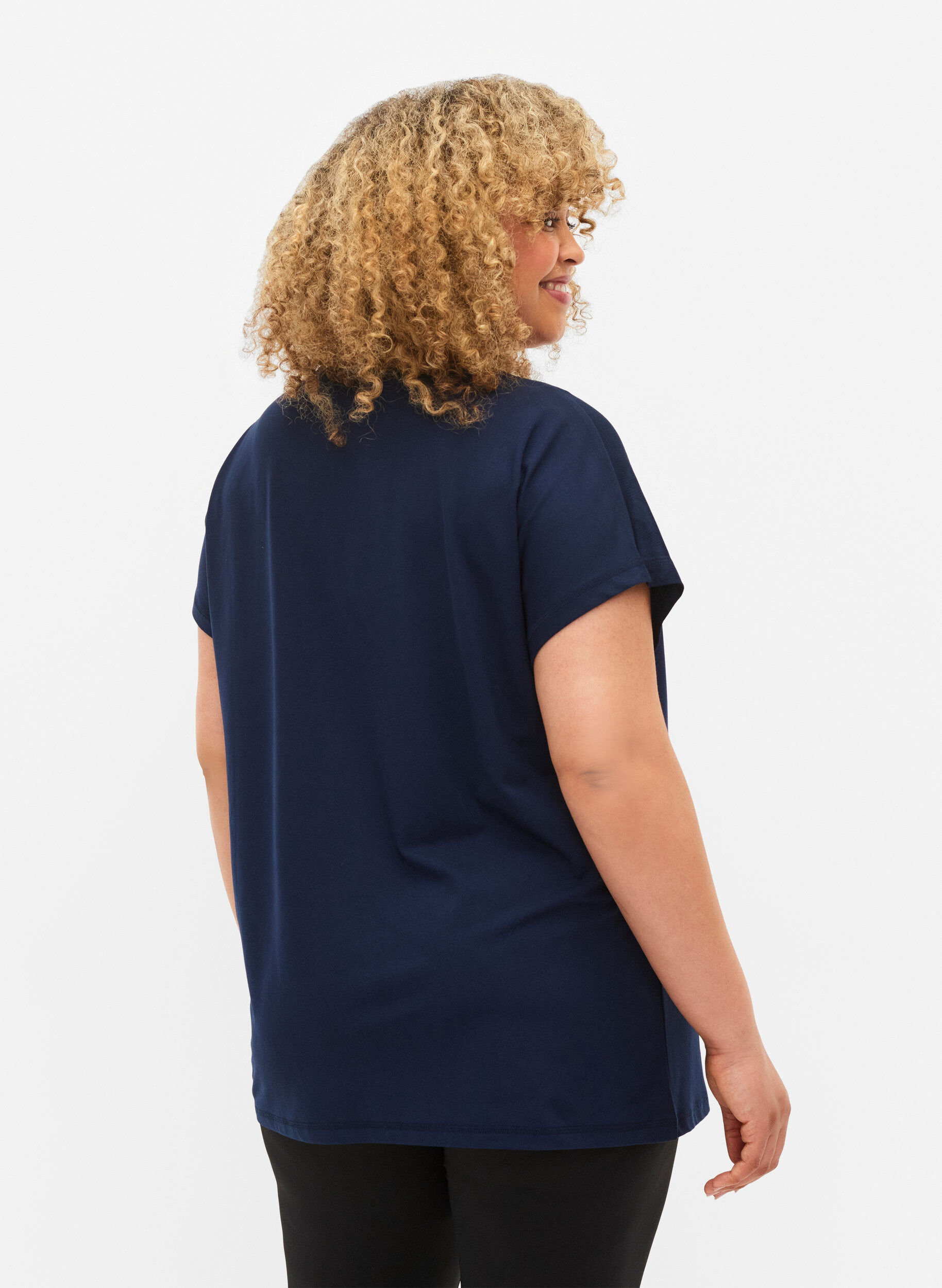 Zizzi Trainings-T-shirt met ronde hals, Black Iris ASS, Model image number 1