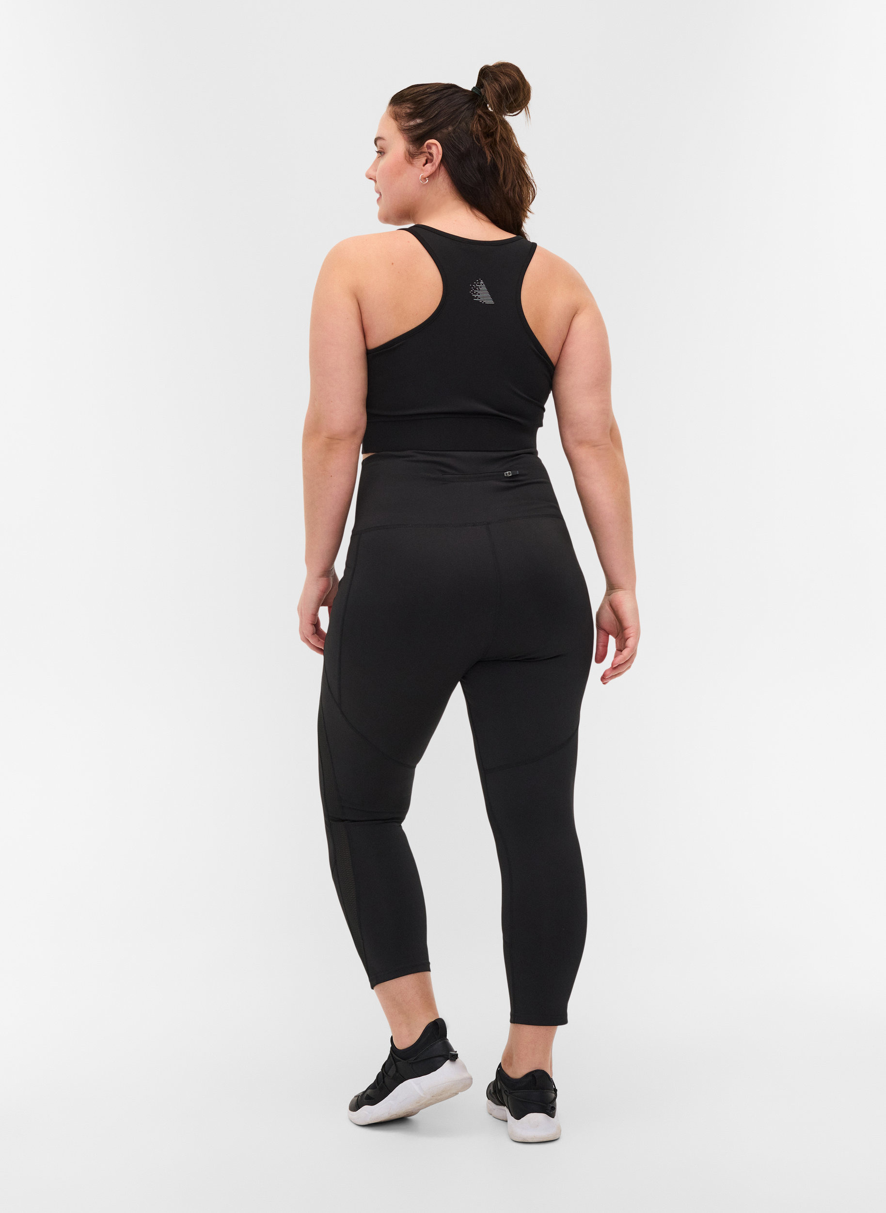 Sport legging met een zijzakje en 7/8 lengte, Black, Model image number 1