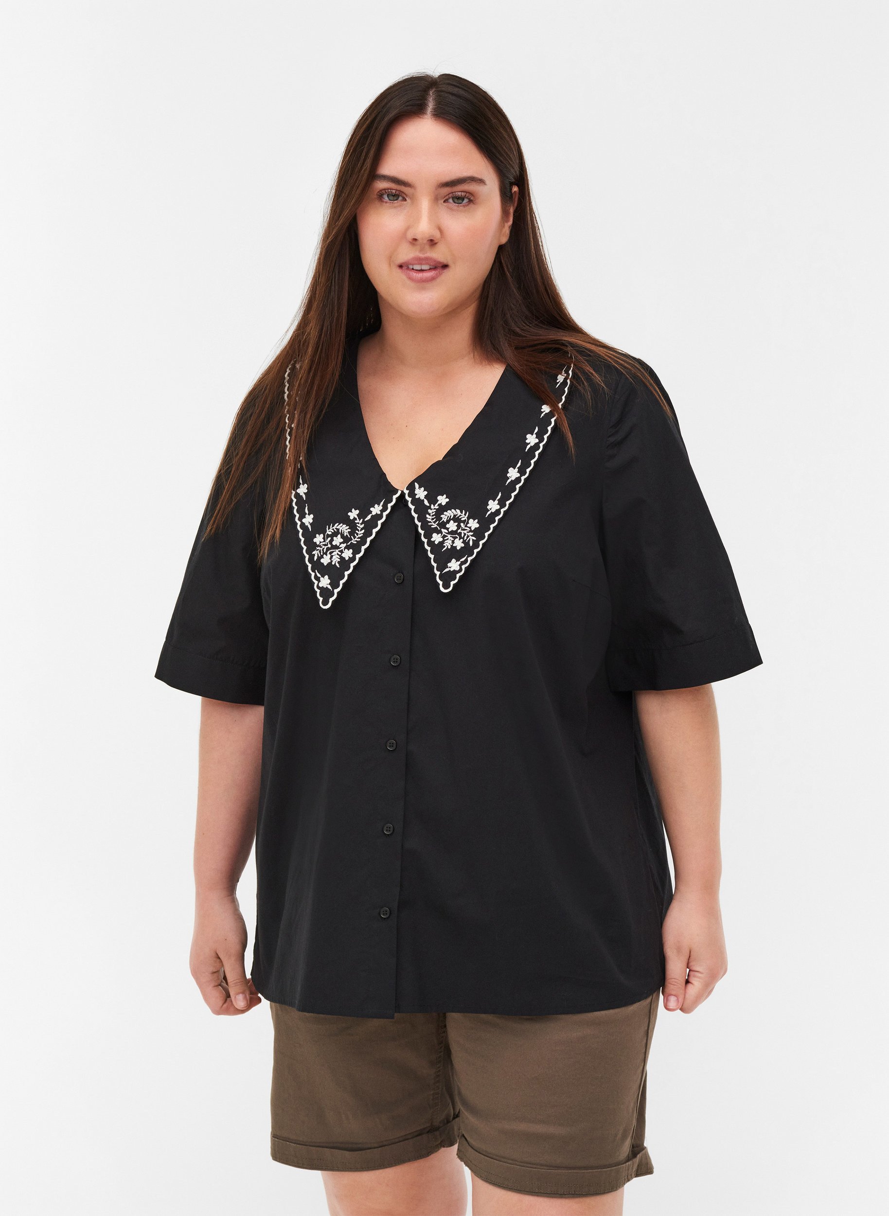 Katoenen blouse met korte mouwen en grote kraag , Black w. White, Model