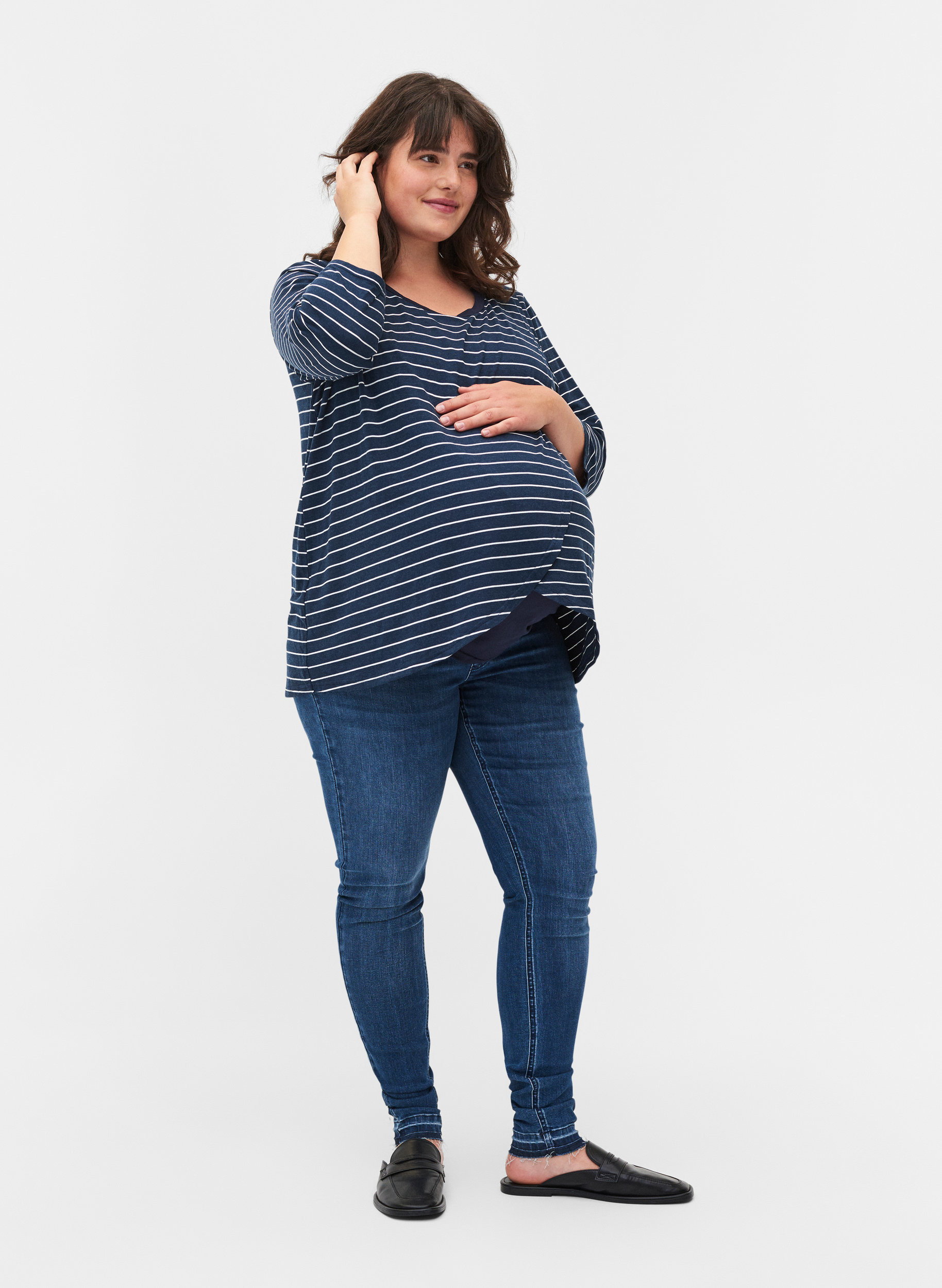Gestreepte zwangerschapstop met 3/4 mouwen, Blue Stripe , Model image number 2