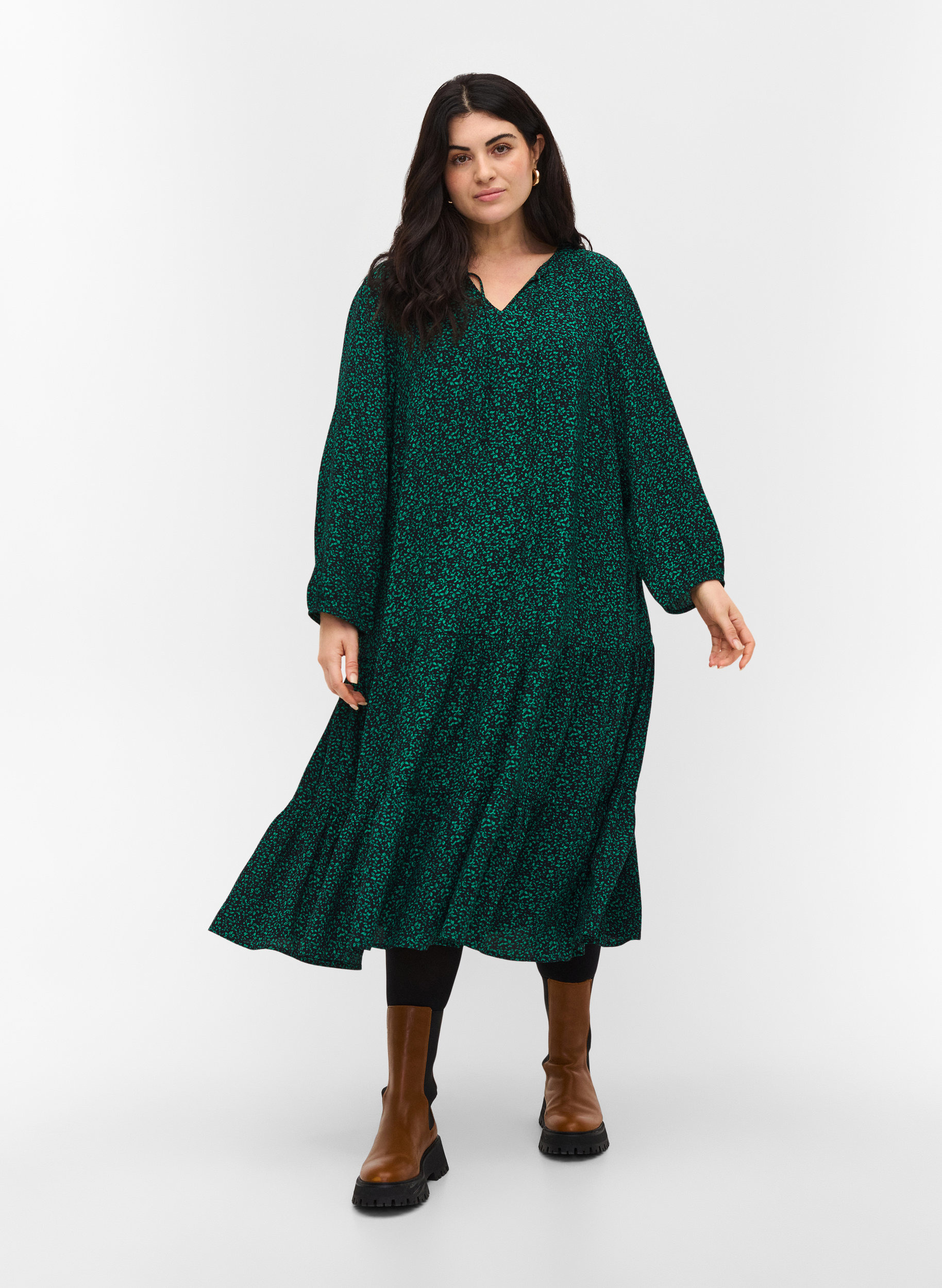 Midi-jurk met print in 100% viscose, Black Green AOP, Model image number 2
